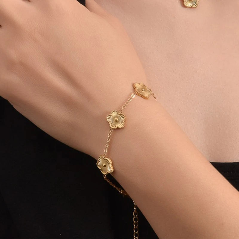 Clover Bracelet